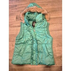 Dollhouse Teal Puffer Vest Faux Fur Hood Ruffle Front Pockets Sleeveless Medium
